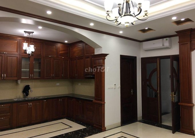 Cho thuê nhà khu đô thị Đại Kim Hacinco Nguyễn Xiển, dt 80m x 5t, đh, thang máy giá 24tr