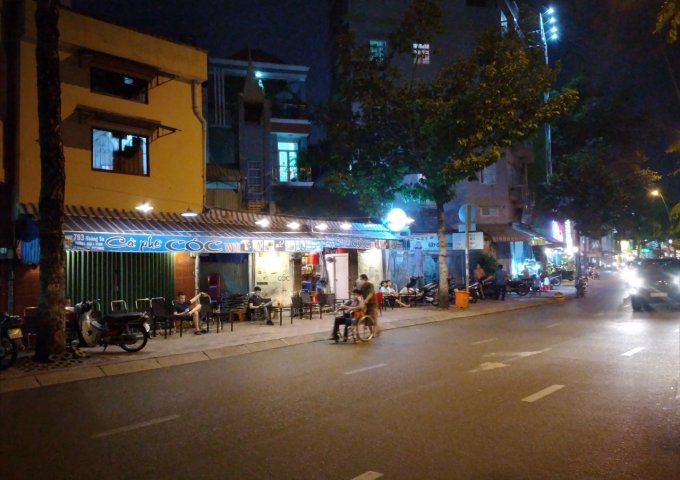 Chính chủ cần sang nhượng lại quán cafe mặt tiền đường Hoàng Sa, Quận 3, Tp. Hồ Chí Minh