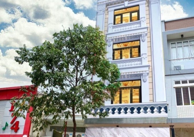 Bán nhà 5 lầu mặt tiền đường Lê Bình, vị trí cực đẹp, ngang hơn 5m, sổ hồng hoàn công. Giá rẻ nhất khu vực. Giá 9.2 tỷ. 