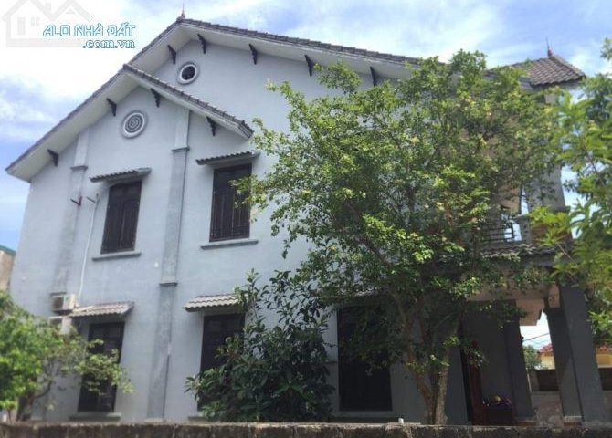 Gia đình chuyển ra Hà Nội cần bán nhà gấp tại 37C, đường Mai Lão Bang, Phường Nghi Phú, tp Vinh, Nghệ An