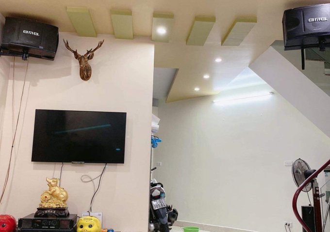 - Bán nhà 3 tầng ngõ 94 Lê Lợi - Ngô Quyền - Hải Phòng