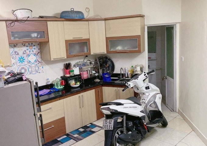 - Bán nhà 3 tầng ngõ 94 Lê Lợi - Ngô Quyền - Hải Phòng