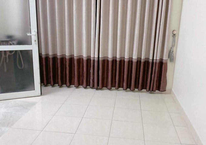 - Bán nhà 3 tầng ngõ 94 Lê Lợi - Ngô Quyền - Hải Phòng