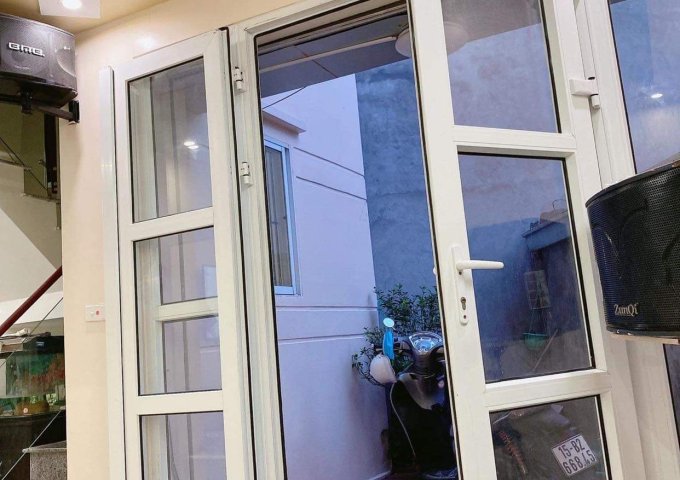 - Bán nhà 3 tầng ngõ 94 Lê Lợi - Ngô Quyền - Hải Phòng