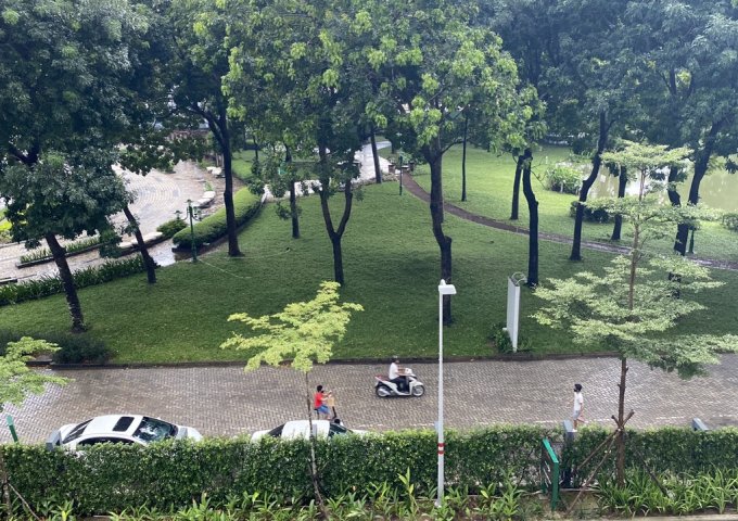 chính chủ bán gấp căn hộ celadon city quận tân phú khu ruby block D 