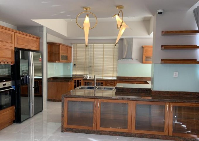 Bán căn hộ penthouse tòa Bahamas, dt 566m2 Giá 55 Tỷ - Lh: 0937 411 096 (Mr Thịnh)