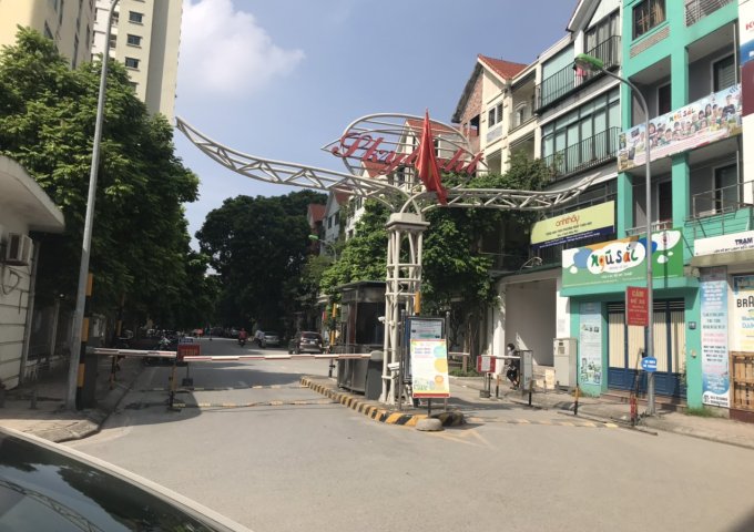 Bán liền kề Skylight 125D Minh Khai, ngõ Hòa Bình 6, Diện tích 88,3m2. Liên hệ 0901788899