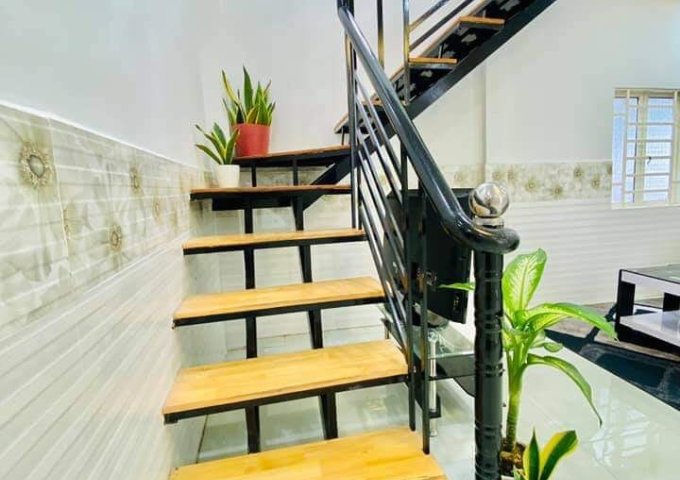 HOT! MỘT SẢN PHẨM TUYỆT ĐẸP! GIÁ CỰC TỐT! NHÀ MỚI 1T 1 LẦU, 2 MT HẺM 90 HÙNG VƯƠNG, THỚI BÌNH, NINH KIỀU, CẦN THƠ. LH: 0914.805.948