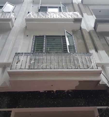 Chính chủ bán nhà xây mới 4 tầng 33m2 tại Dương Nội Hà Đông, thiết kế đẹp, gần chợ.