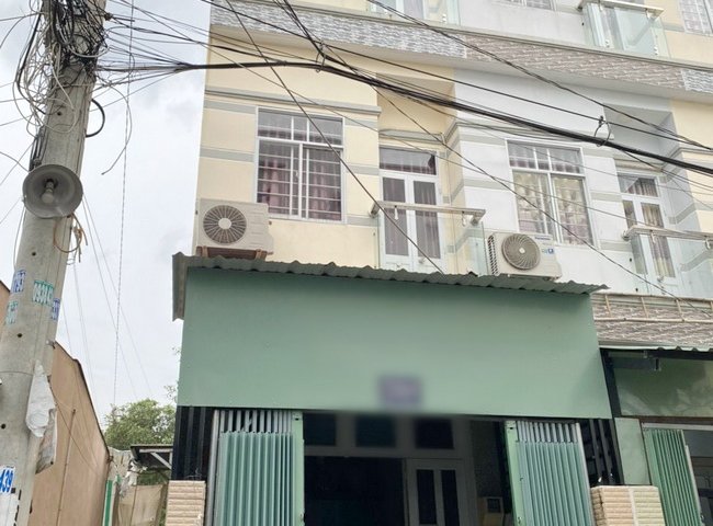 Bán nhà 2 lầu ĐSH hẻm xe hơi 61 đường Nguyễn Bình Huyện Nhà Bè