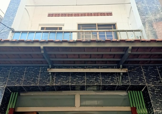 Bán nhà 35m2 hẻm 67 Trần Xuân Soạn P.Tân Thuận Tây Quận 7