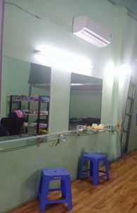 CẦN SANG TIỆM TÓC NAM, NỮ BÌNH DÂN TẠI ĐƯỜNG TRẦN VĂN GIÀU – ĐỨC HÒA – LONG AN.