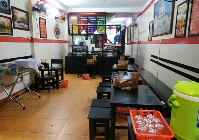 Cần sang mặt bằng và toàn bộ nội thất quán ăn ở số 80 Hoàng Văn Thụ, P7, TP Vũng Tàu