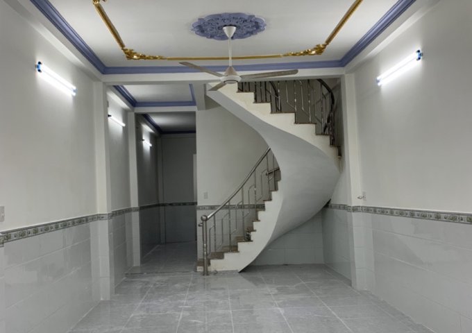 Cho thuê tầng trệt & lửng nhà hẻm 451 Nguyễn Trãi