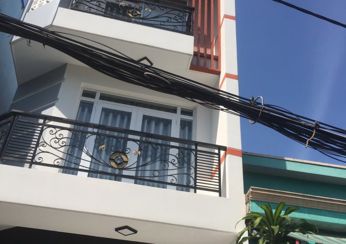 Bán nhà hẻm xe hơi Cao Văn Lầu, P2, Quận 6: 4*16m, 2 lầu ST, giá chỉ 8.4 tỷ, LH 0914013191