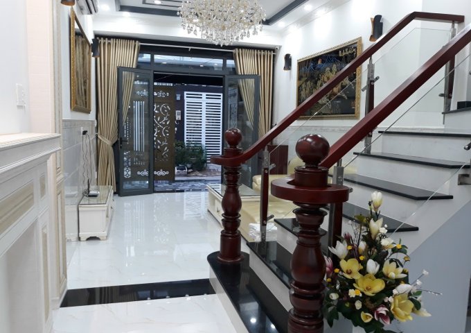 CHÍNH CHỦ CẦN BÁN NHÀ KHU VIP THỊ TRẤN NHÀ BÈ - TP HCM