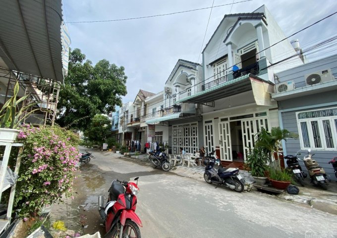 Nhà lầu giá thơm  mặt tiền Phan Huy Chú KDC Thới Nhựt An Khánh Ninh Kiều
