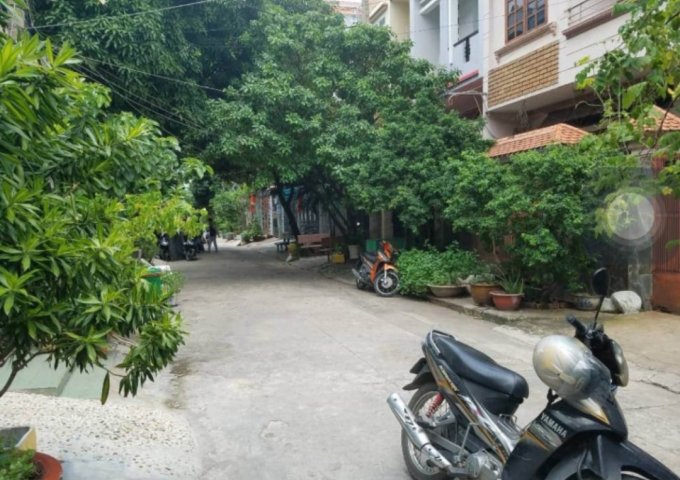 Chính Chủ Cần Bán 2 Căn Nhà Tại Phường 8 - Gò Gấp - Hồ Chí Minh .