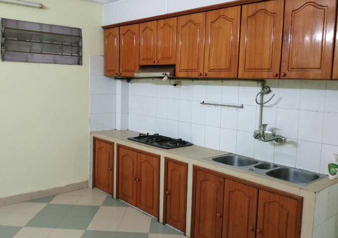 CHÍNH CHỦ CẦN BÁN CĂN NHÀ ĐẸP 3 TẦNG TẠI PHƯỜNG QUAN HOA, QUẬN CẦU GIẤY, THÀNH PHỐ HÀ NỘI .