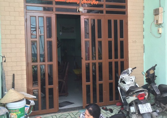 CHÍNH CHỦ CẦN BÁN CĂN NHÀ ĐẸP TẠI ĐẶNG THÚC VỊNH - XÃ THỚI TAM THÔN - HUYỆN HÓC MÔN - TP HỒ CHÍ MINH .