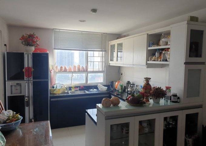 Cần bán căn hộ chung cư BMC, 422 Võ Văn Kiệt, Quận 1, view đẹp, thoáng mát