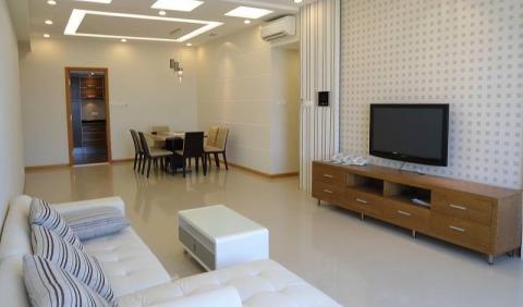 Cho thuê căn hộ PN Techcons , Phú Nhuận, 3 phòng ngủ, Dt 110m2 Giá 19Tr