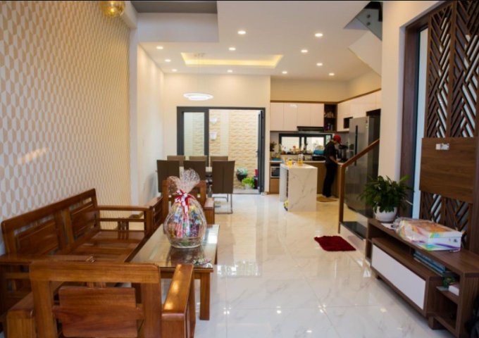 Nhà đẹp full nội thất khu Riverside Đ.Huỳnh Tấn Phát, Phú Xuân, Nhà Bè