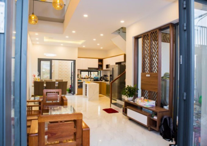 Nhà đẹp full nội thất khu Riverside Đ.Huỳnh Tấn Phát, Phú Xuân, Nhà Bè