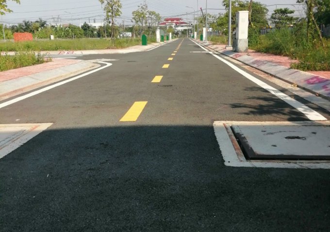 Cần tiền bán gấp lô đất Nguyễn Cửu Phú , Phường Tân Tạo A. Bình Tân