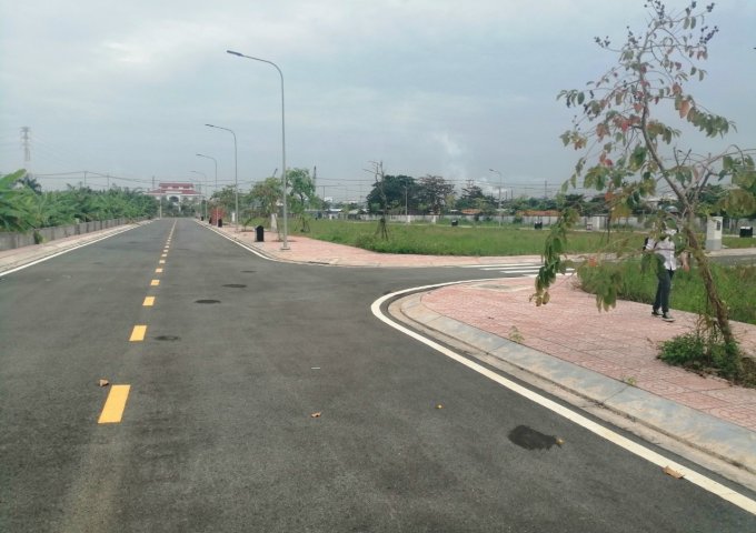 Cần tiền bán gấp lô đất Nguyễn Cửu Phú , Phường Tân Tạo A. Bình Tân