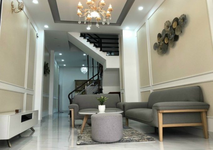 Nhà mới đẹp cách MT 2 căn vào ở liền số 124/11A Bùi Thị Xuân, P. Phạm Ngũ Lão, Q.1  