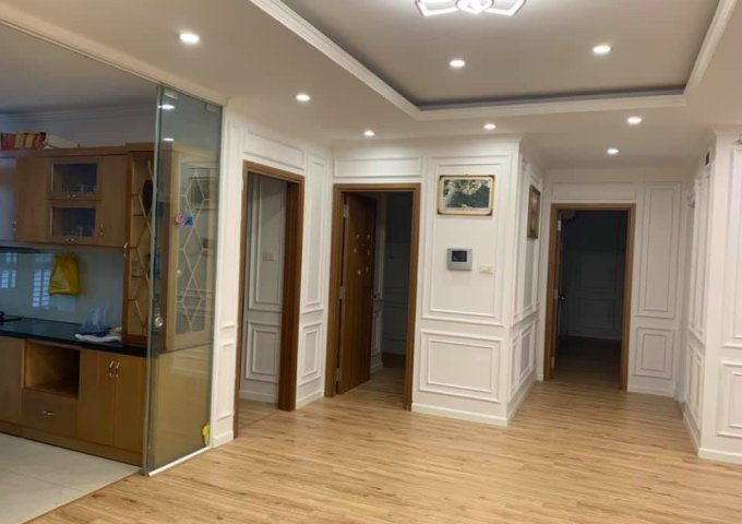  Bán căn hộ chung cư tại Dự án Chung cư 170 Đê La Thành - GP Building, Đống Đa, Hà Nội diện tích 144m2 giá 4.65 Tỷ