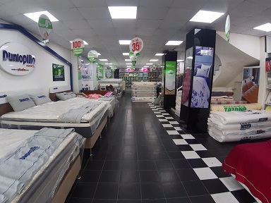 Cho thuê nhà mặt phố 150 Nguyễn Văn Cừ, Long Biên, 0989081757