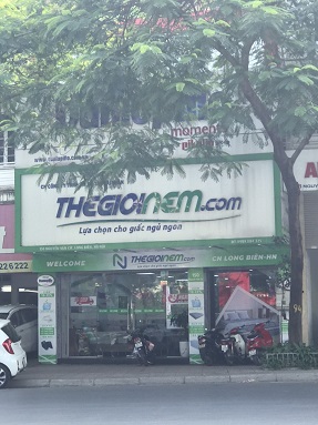 Cho thuê nhà mặt phố 150 Nguyễn Văn Cừ, Long Biên, 0989081757