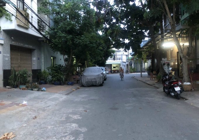 Bán nhà trệt đường Trần Quang Khải , phường Cái Khế , cách SVĐ Cần Thơ 200m, mặt tiền lộ nhựa 6m