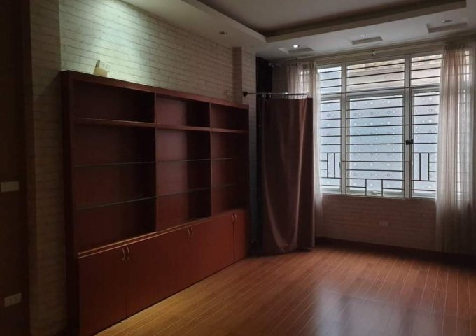  HÀNG HIẾM PHỐ HÀO NAM DT62x5T ÔTÔ VÀO NHÀ GIÁ 10.2tỷ