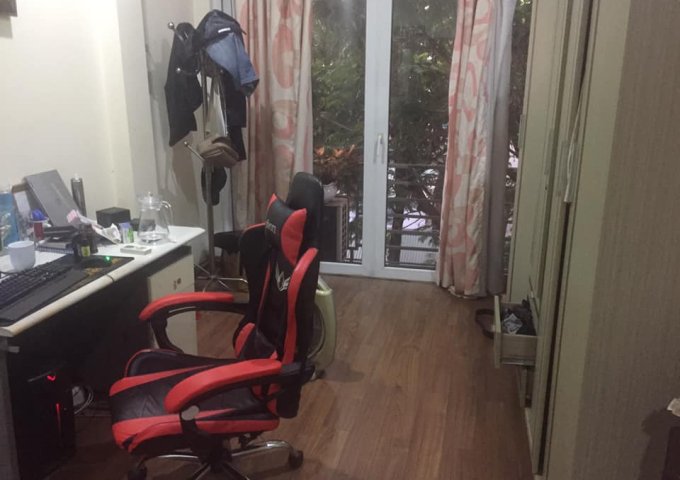 Bán gấp nhà 5 tầng Mặt Phố Nguyễn Huy Tự,Hai Bà Trưng.Dt:30m2.Phố vỉa hè rộng 5m,KD cho thuê sầm uất.