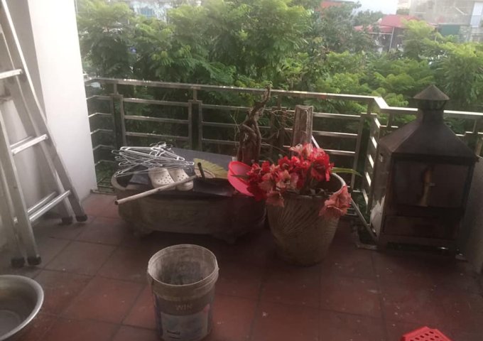 Bán gấp nhà 5 tầng Mặt Phố Nguyễn Huy Tự,Hai Bà Trưng.Dt:30m2.Phố vỉa hè rộng 5m,KD cho thuê sầm uất.