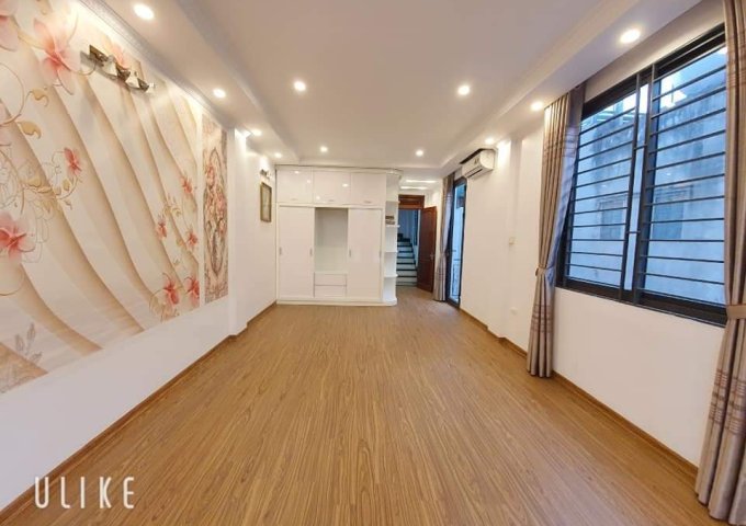 Bán Nhà Ngõ 594 Đường Láng, Ngõ Thông, Cách Ô Tô 10m, 41m/5 Tầng/5.5 Tỷ