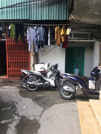 Bán căn hộ tập thể công ty hoặc khảo sát đường bộ ngõ 120 phố Dương Văn Bé
