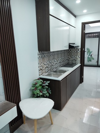 Chính chủ cần bán căn hộ chung cư MINI 602 Nhà 3 ngách 5 ngõ 22 Lương Khánh Thiện, Hoàng Mai, Hà Nội.