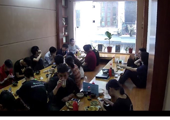 CẦN NHƯỢNG QUÁN ĂN SINH VIÊN TẠI 4A12 NGÕ 215 TRẦN QUỐC HOÀN - DỊCH VỌNG -CẦU GIẤY - HÀ NỘI