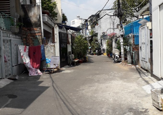 Cần tiền bán nhanh nhà HXH 5m đường tỉnh lộ 10, Bình Trị Đông, Q Bình Tân.