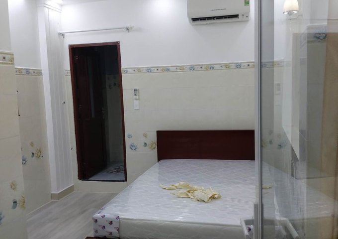 Nhà 1 trệt 1 lầu và 2 PN 2 Wc