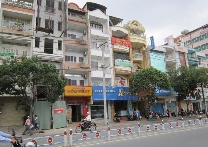 Cho thuê nhà mặt tiền đường Trần Khánh Dư, P. Tân Định, Quận 1. Dt: 4 x 16m trệt, 3 lầu