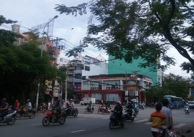 Bán nhà mặt tiền đường Nguyễn Tri Phương Q.10 (8x15m) giá 41.5 tỷ