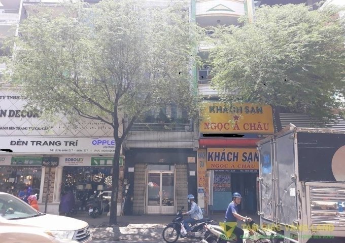 Bán nhà mặt tiền đường Huỳnh Mẫn Đạt, P19, Bình Thạnh 4.3x36m, 131m2, chỉ 160tr/m2, giá 21 tỷ