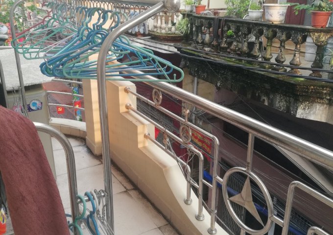 Cho thuê căn nhà nhỏ số 47/81 đường Đà Nẵng, Phường Lạc Viên, Ngô Quyền, Hải Phòng, giá 4.5 triệu/tháng