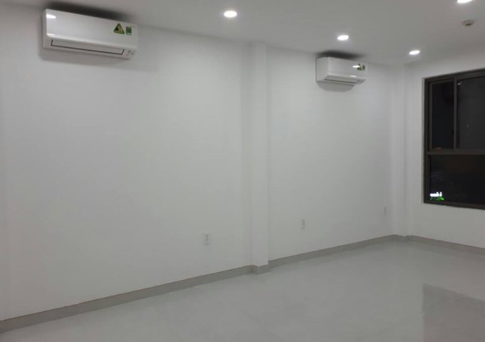 Căn hộ officetel Kingston Phú Nhuận nội thất cơ bản Dt 30m2 Giá 8,5 Triệu