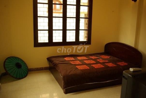 Cho thuê căn hộ chung cư mini 2 tầng 3 phòng ngủ Tây Hồ, Hà Nội.